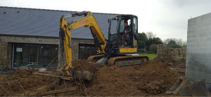 Photo de galerie - évacuation de déchets après terrassement de maison 