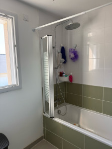 Photo de galerie - Installation d un pare baignoire 