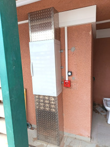 Photo de galerie - Installation électrique refaite à neuf avec armoire électrique . 