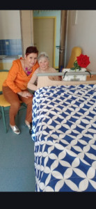 Photo de galerie - Petite photo récente avec une de mes petite mamie..adorable 