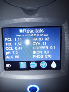 Photo de galerie - Analyse complète de l eau.10 paramètres.
