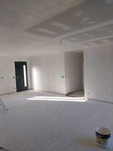 Photo de galerie - Préparation des mur et plafond ponçages plus impressions