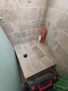 Photo de galerie - Pose de carrelage salle de bain 