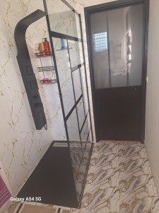 Photo de galerie - Création salle de bain sur mesure 
