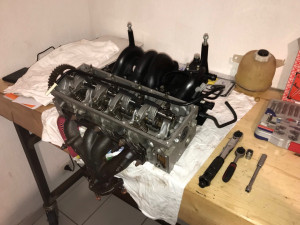 Photo de galerie - Remise en état d’une culasses de Clio 2 1.4 8v .