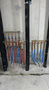 Photo de galerie - Gaine palière chauffage,eau froide,eau chaude .