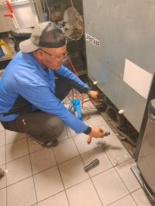 Photo de galerie - RÉPARATION D'UN FRIGO PROFESSIONNEL À CHAMPIGNY 