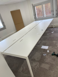 Photo de galerie - Montage de bureau pour Airbus