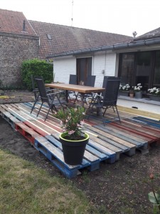 Photo de galerie - Réalisation terrasse de 25 m2 en palette