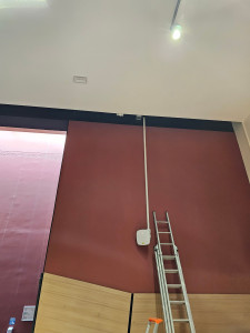 Photo de galerie - Installation et mise en service de borne wifi dans un amphithéatre 