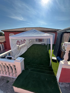 Photo de galerie - Montage de tente de réception 6m x 3m