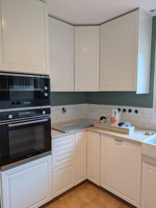 Photo de galerie - Installation cuisine complète.
