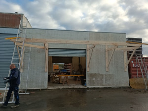 Photo de galerie - Fabrication et pose de charpente traditionnelle 