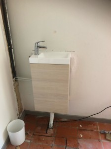 Photo de galerie - Pose meuble vasque lave main