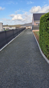 Photo de galerie - Clôture / allée /bordure