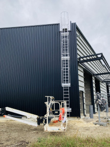 Photo de galerie - Bricolage et multi services