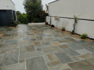 Photo de galerie - Pose de dalle en pierre