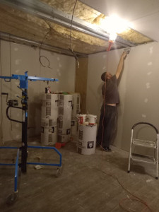 Photo de galerie - Pose ossature,isolation,électricité,pose BA13,bandes et enduit,ponçage, peinture.