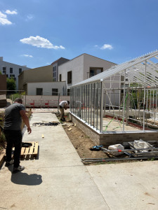 Photo de galerie - Montage une serre  en aluminium 