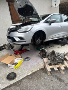 Photo de galerie - Remplacement kit embrayage  et boîte de vitesse clio 4 