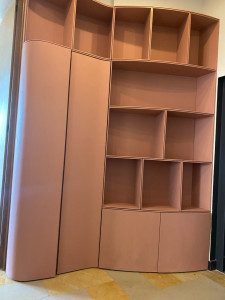 Photo de galerie - Vernir une bibliothèque 