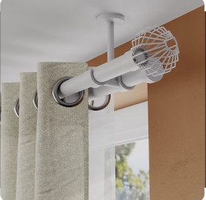 Photo de galerie - Fixation de tringles à rideaux 	•	Pose de supports et étagères 	•	Montage de meubles 	•	Petits travaux de bricolage divers