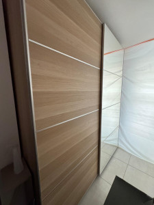 Photo de galerie - Montage premium de dressing avec portes coulissantes