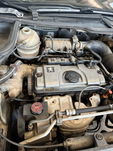 Photo de galerie - Remplacement de kit de distribution 206 essence 