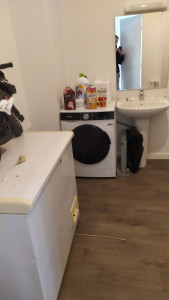 Photo de galerie - Buanderie après nettoyage 