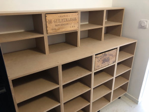 Photo de galerie - Fabrication d’un meuble pour caisse de vin