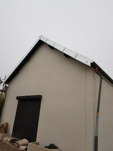 Photo de galerie - Reprise de rive en zinc