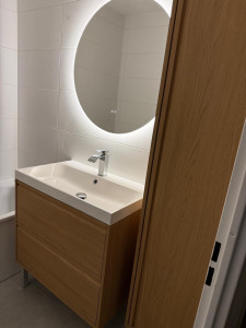 Photo de galerie - Montage de meubles de salle de bain