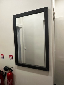 Photo de galerie - Miroir