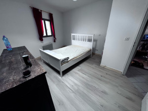 Photo de galerie - Pose sous couches et parquet flottant 