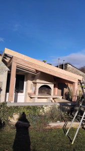 Photo de galerie - Fabrication d'un abri de barbecue 