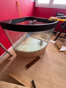 Photo de galerie - Création d’un support pour aquarium 