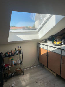 Photo de galerie - Pose d’un nouveau velux