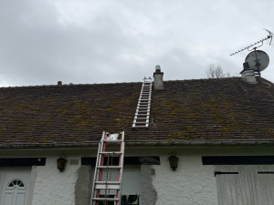 Photo de galerie - Démolition d’une cheminée 