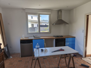 Photo de galerie - Pose d'une petite cuisine 