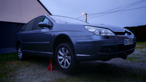 Photo de galerie - Réparations automobiles et entretien. Valise de diagnostique et outil HEX-V2 pour les réglages spécifiques sur Audi, Scoda, Volkswagen (sans cet outil tout est bloqué par le constructeur. J'ai une licence pro : exemple sur Audi A6, calibrage suspensions)