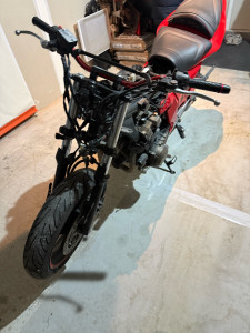 Photo de galerie - Remontage, complet, moto après accident