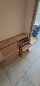 Photo de galerie - 2 meubles à chaussures ikea 