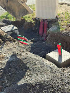 Photo de galerie - Mise en place de gaines + massif 