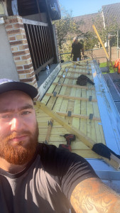 Photo de galerie - Remplacement de toit sur véranda entièrement en zinc 