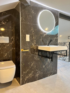 Photo de galerie - Pose WC, supports, meubles vasques, miroir...