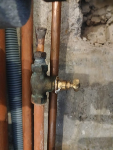 Photo de galerie - Remplacement d'un robinet 