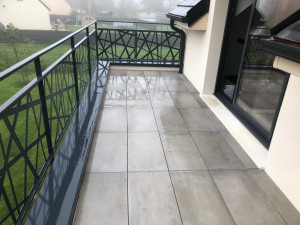 Photo de galerie - Balcon
Carrelage sur plots 