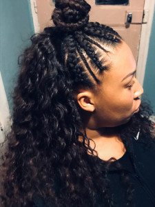 Photo de galerie - Nattes collées chignon et tissage 