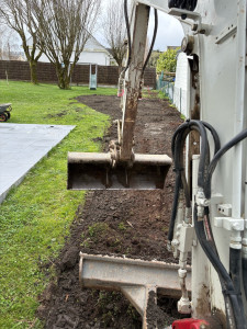 Photo de galerie - Arrachage de souche et remise au propre .