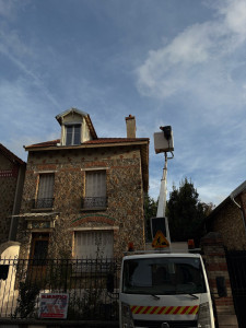 Photo de galerie - Pose de gouttière alu